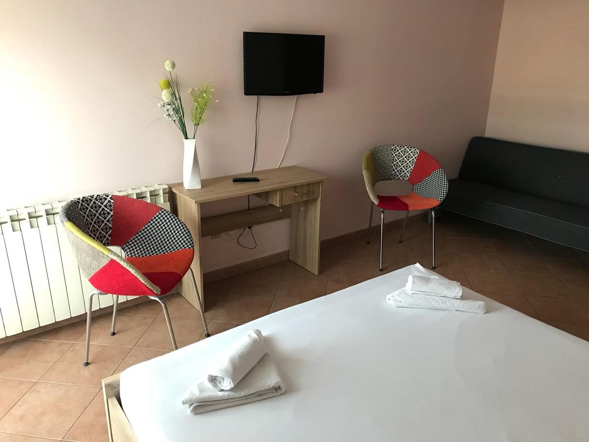 Guest House Ivo Stobrec Luaran gambar